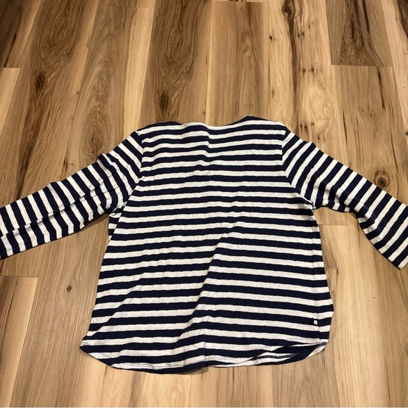 Karl Lagerfeld Paris White Navy Blue Striped stretch knit blouse Size XL - Picture 8 of 8